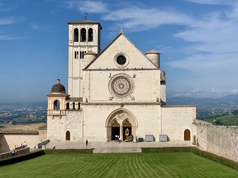 De Sint Franciscus kerk in Assisi