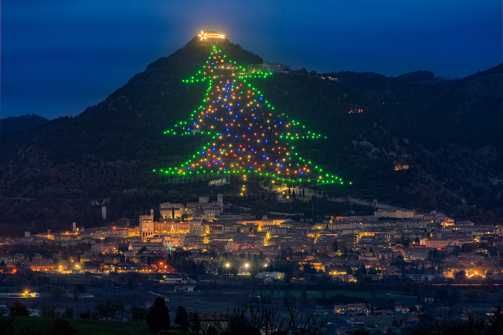 Weihnachtszauber in Umbrien: Gubbio