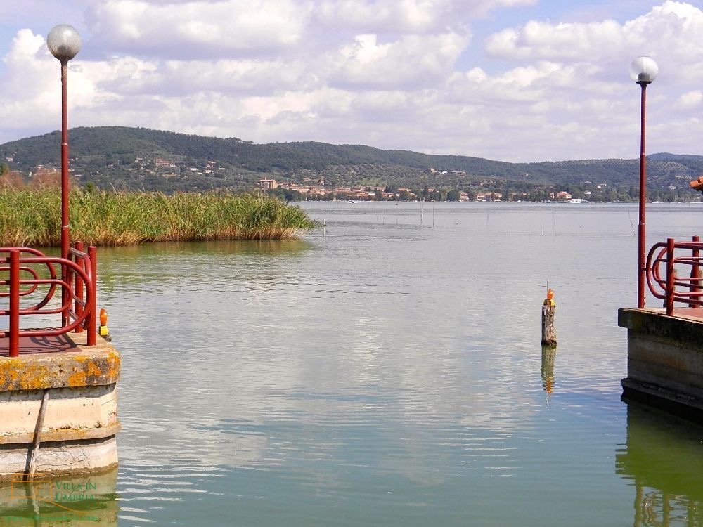 Nice day trip Umbria: Isola Polvese